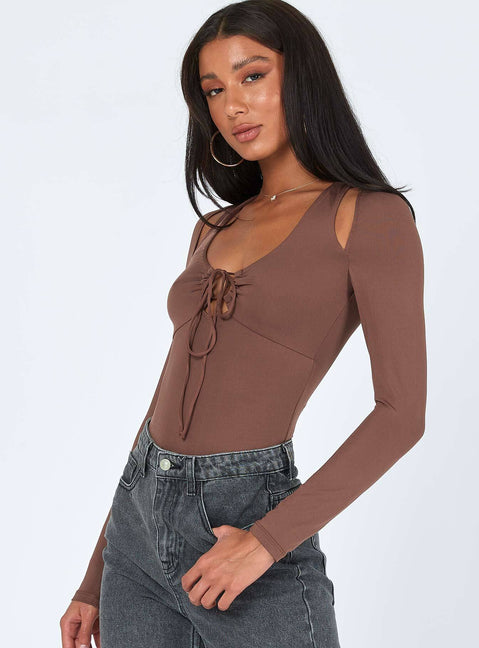 side view of model wearing Princess Polly Valentina Bodysuit Brown Sleeveless Scoop Neck 