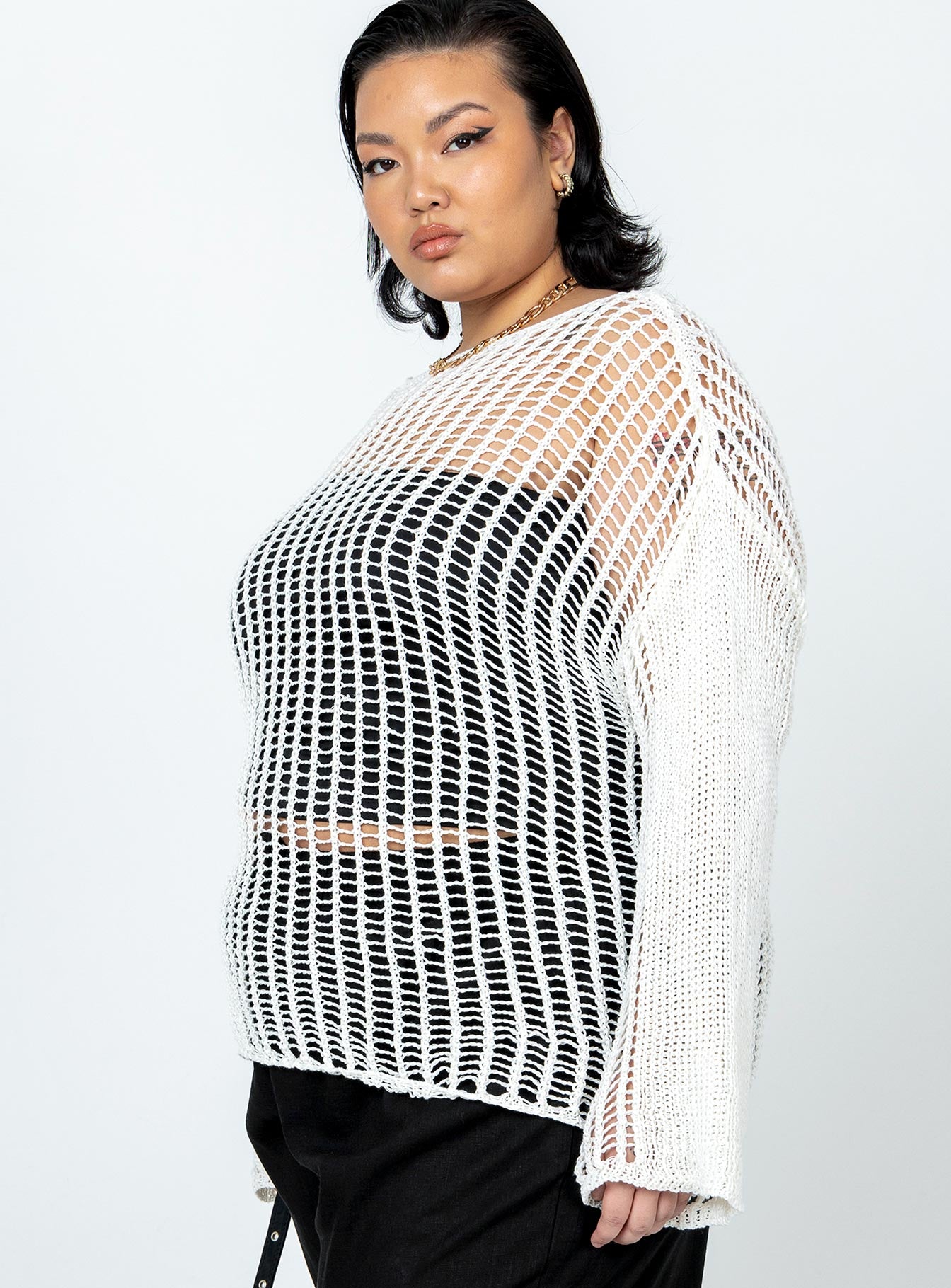 side view of model wearing Princess Polly The Kennedy Sweater White Curve regular 