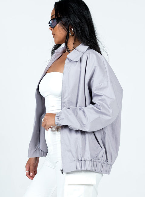 Relaxed fit jacket Lightweight material  Classic collar  Silver-toned hardware  Zip front fastening  Twin hip pockets  Elasticated cuffs & waistband 