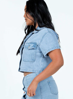 Cropped denim jacket Light wash denim Short sleeves Classic collar Buttons fastening at front Twin chest pockets