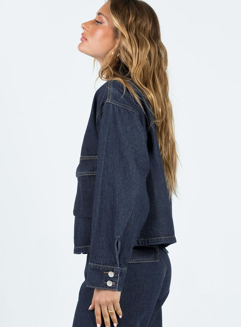 Denim jacket Dark wash denim Pointed collar Button fastening at front Silver-toned hardware Twin chest pockets Double button cuff