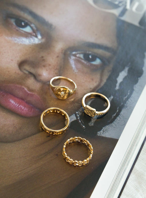 Love Parade Ring Set Gold