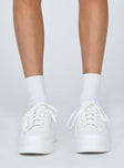 Dylan Sneaker White