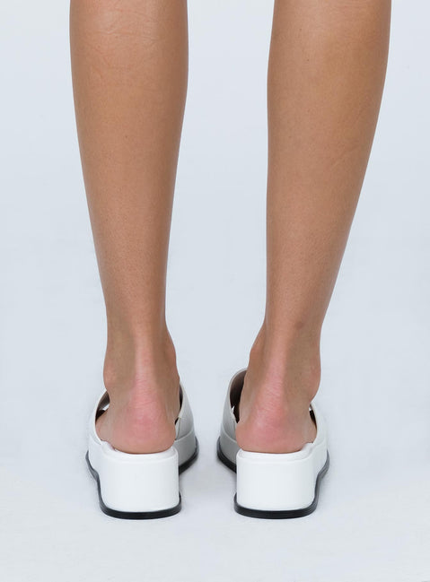 Bayshore Sandals White