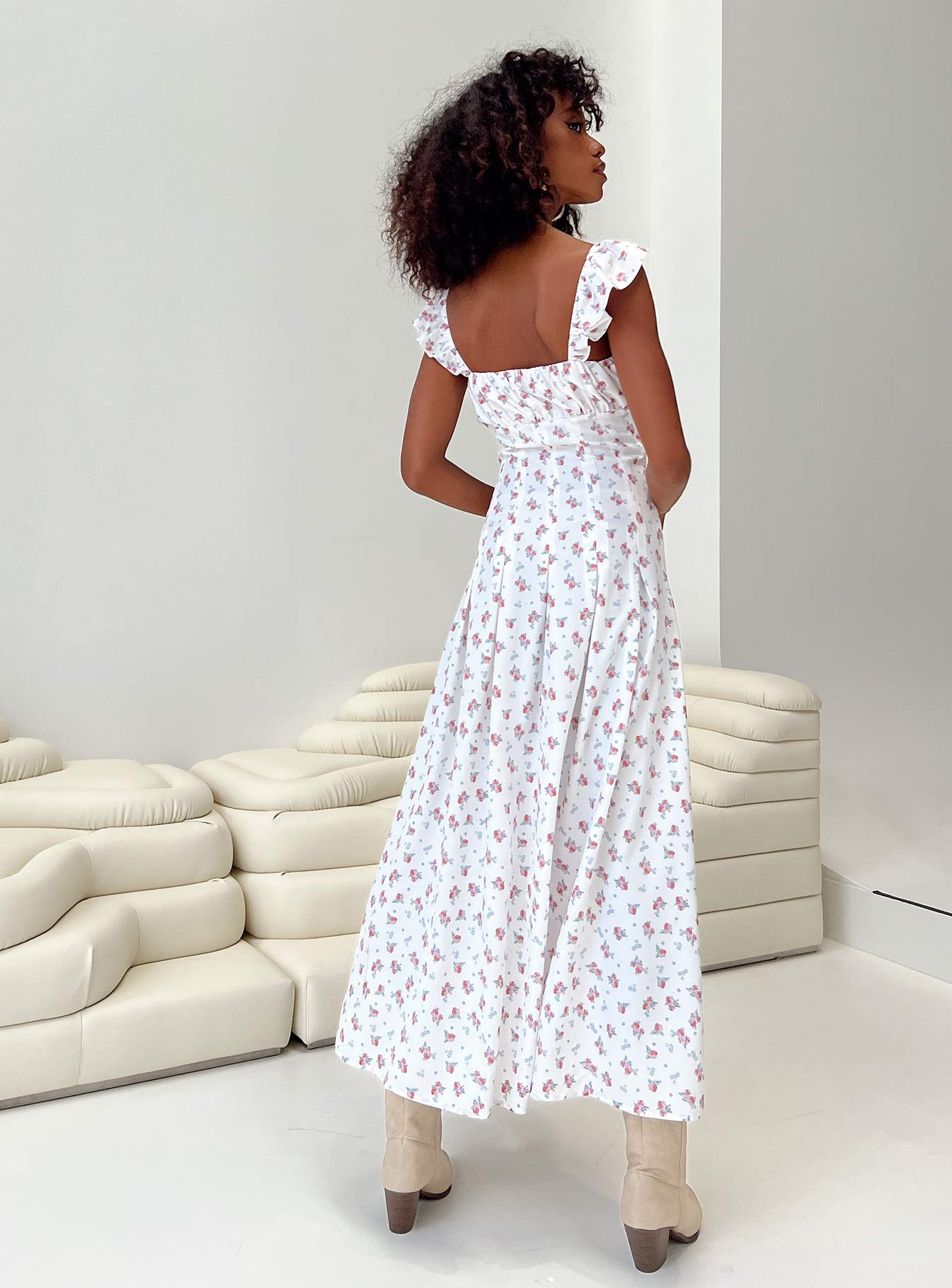 product Princess Polly Asymmetric Neckline  Alver Maxi Dress White Floral