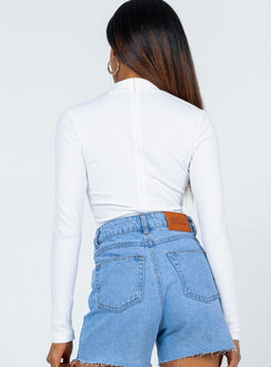 back view of model wearing Princess Polly Maleny Long Sleeve Bodysuit White Full Sleeves High Neck 