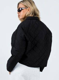 Cropped jacket Quilted material Pointed collar Press button fastening Twin hip pockets Non-stretch