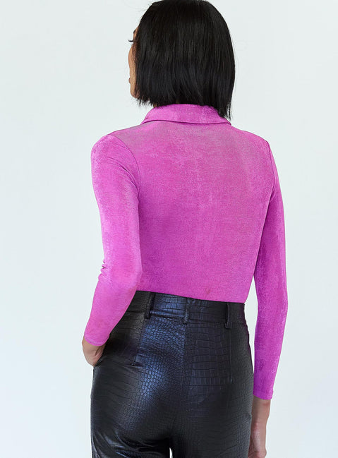 back view of model wearing Princess Polly Elody Long Sleeve Bodysuit Purple Full Sleeves V-Neck 