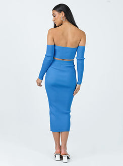Matching set Ribbed material Long sleeve crop top Off the shoulder design Fixed sleeves at side Midi skirt Elasticated waistband