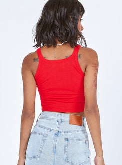 back view of model wearing Princess Polly Yosemite Tank Top Red 