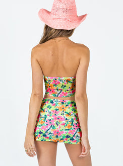 Matching set Mesh material  Printed design  Crop top  Sweetheart neckline  Wired cups  Mini skirt  Elasticated waistband 