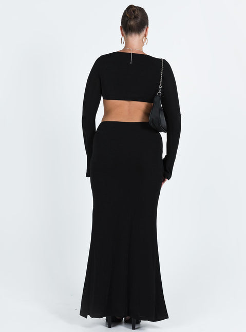 Blacking matching set Long sleeve crop top Cowl neckline Maxi skirt Low rise Thin elasticated waistband Good stretch Partially lined