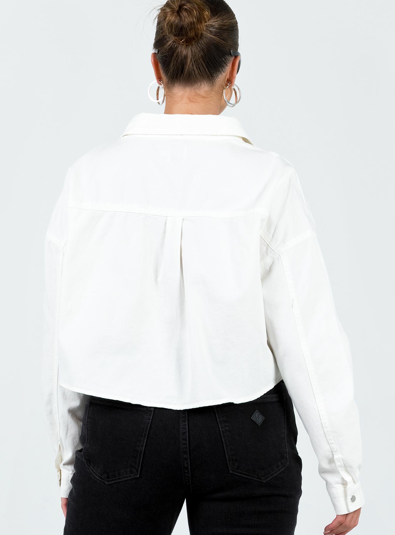 Jacket Classic collar Press button fastening  Chest pocket Single button cuff