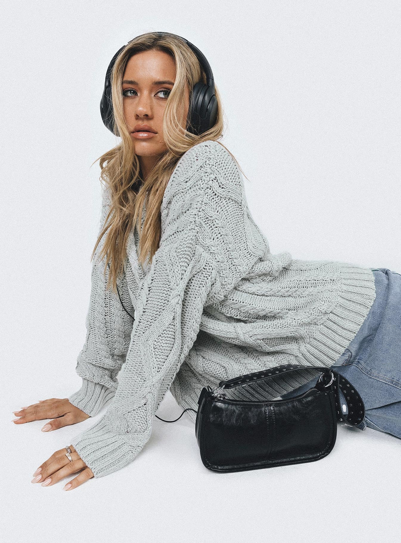 Front view of model wearing  front Anaya Oversized Sweater Grey Princess Polly  