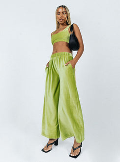 Matching set Velour material  Crop top  High waisted pants  Elasticated waistband  Twin hip pockets  Wide leg 