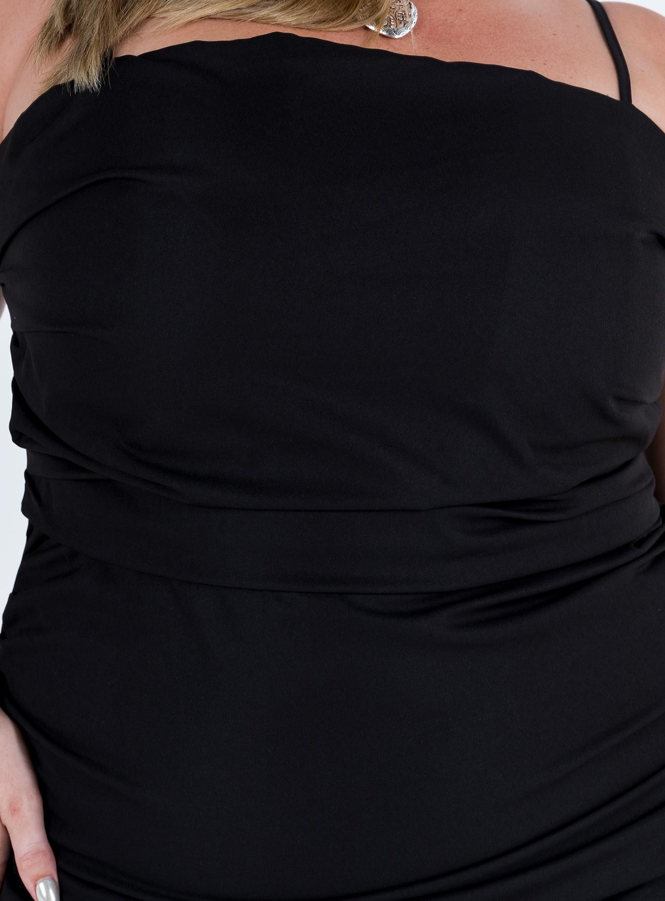 Front view of model wearing  front Princess Polly Boat Neck  Chandra Mini Dress Black Curve