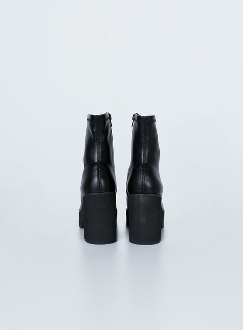 Stillwater Platform Boots Black