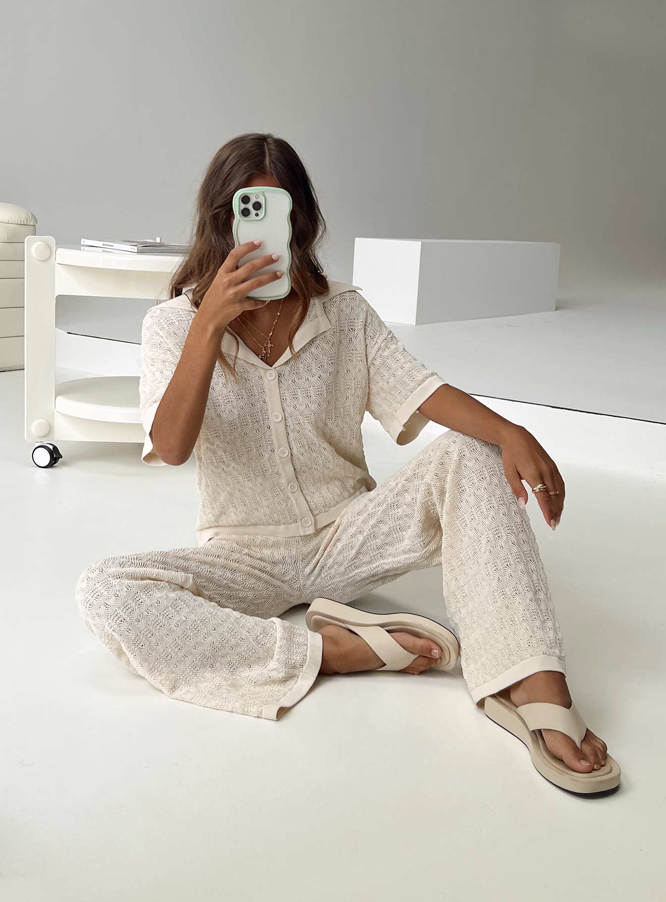 Matching set Knit material Cropped shirt Classic collar Button fastening at front Pants Thick elasticated waistband Wide leg Good stretch Unlined 