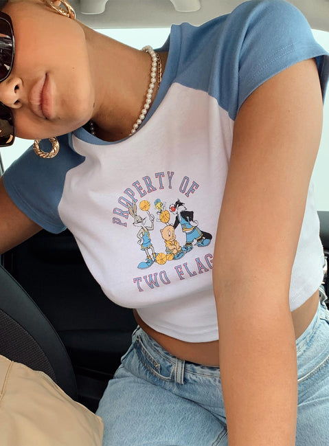 side view of model wearing Princess Polly Looney Tunes Two Flags Cropped Tee White / Blue Short Sleeves Crew Neck 