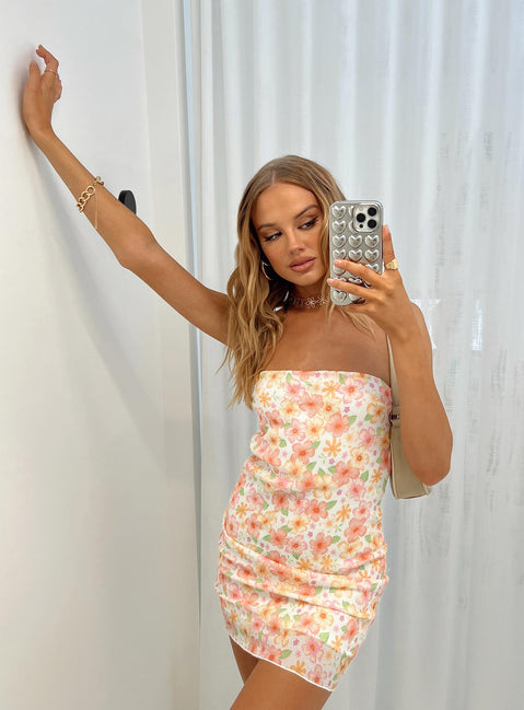 Front view of model wearing  front Princess Polly Sweetheart Neckline  Marlow Mini Dress Multi Floral