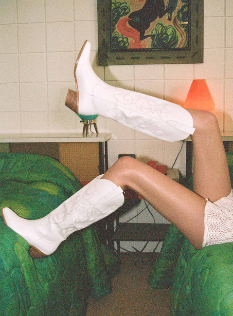 Billini Urson Boots White