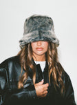 Delvey Fluffy Hat Grey