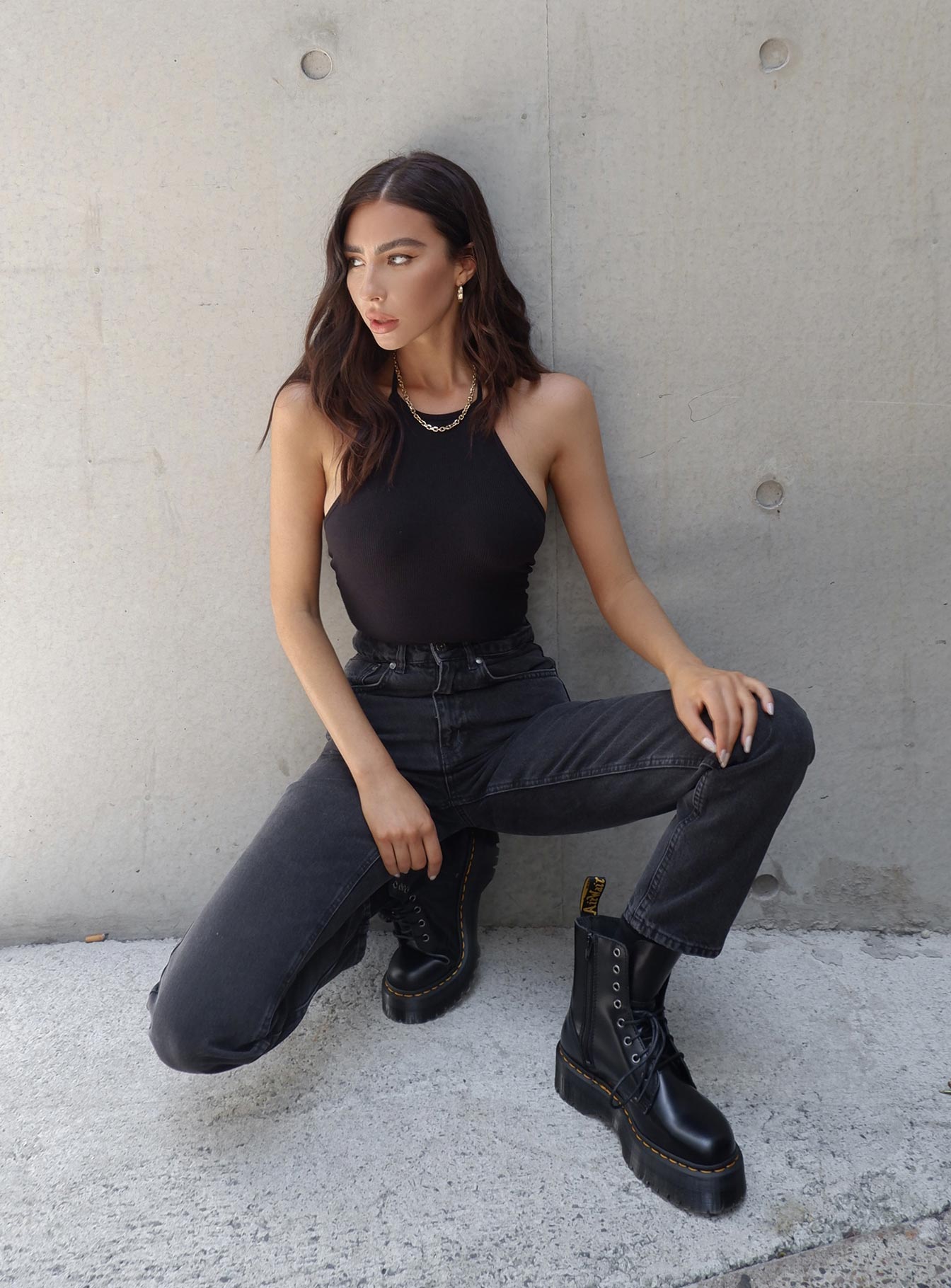 front view of model wearing Princess Polly Ragged Priest Butt Cut Jean Mid Rise 